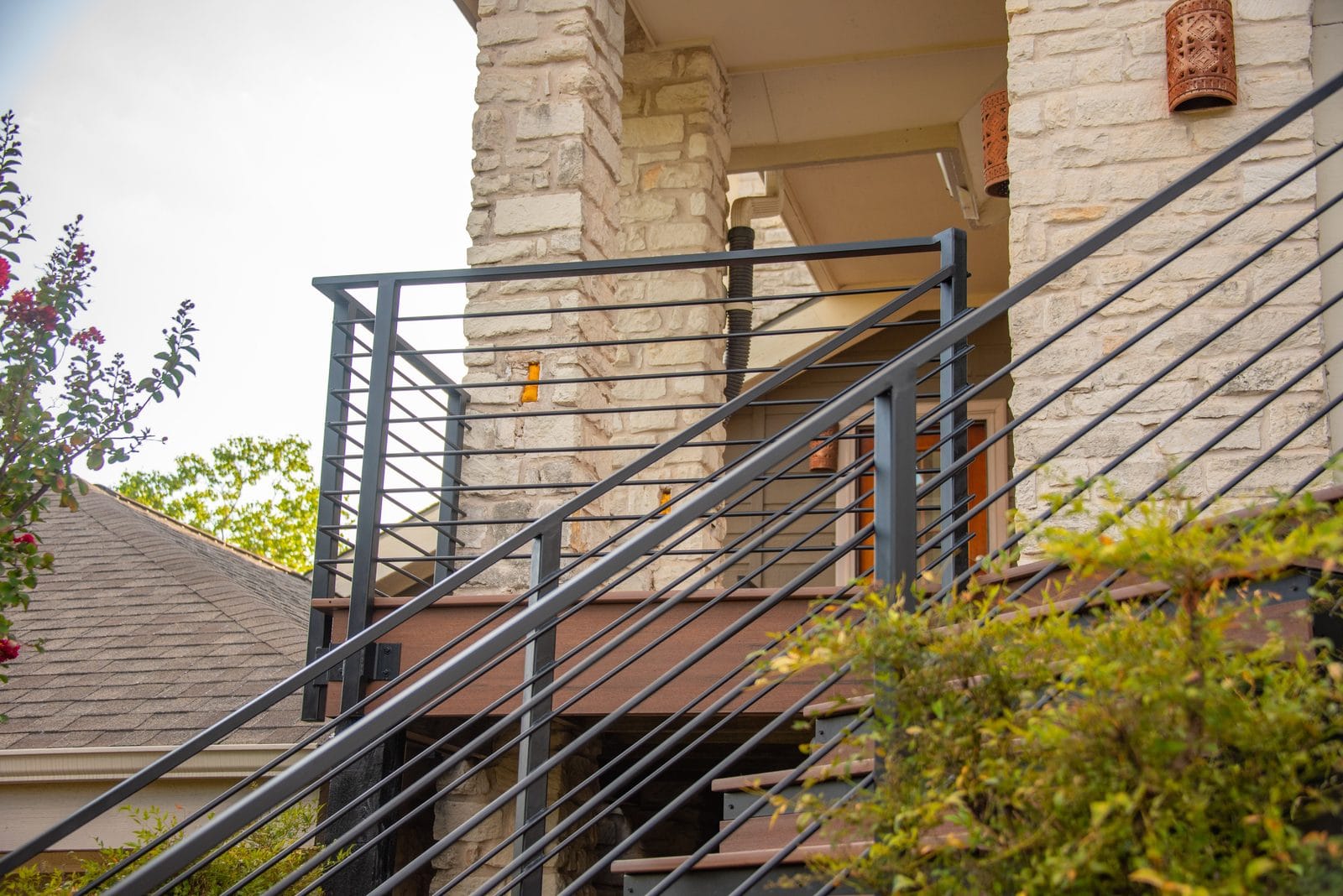 Exterior deck with horizontal cable railing